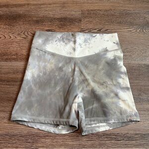 Balance Athletica Stylish Gray tie dye Women's Shorts